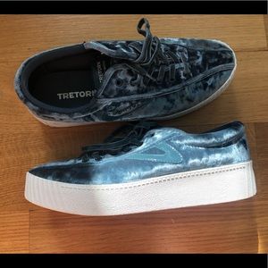 Women’s gray Tretorn shoes